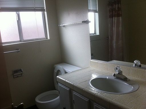 1st image of 3811 H St APT 9