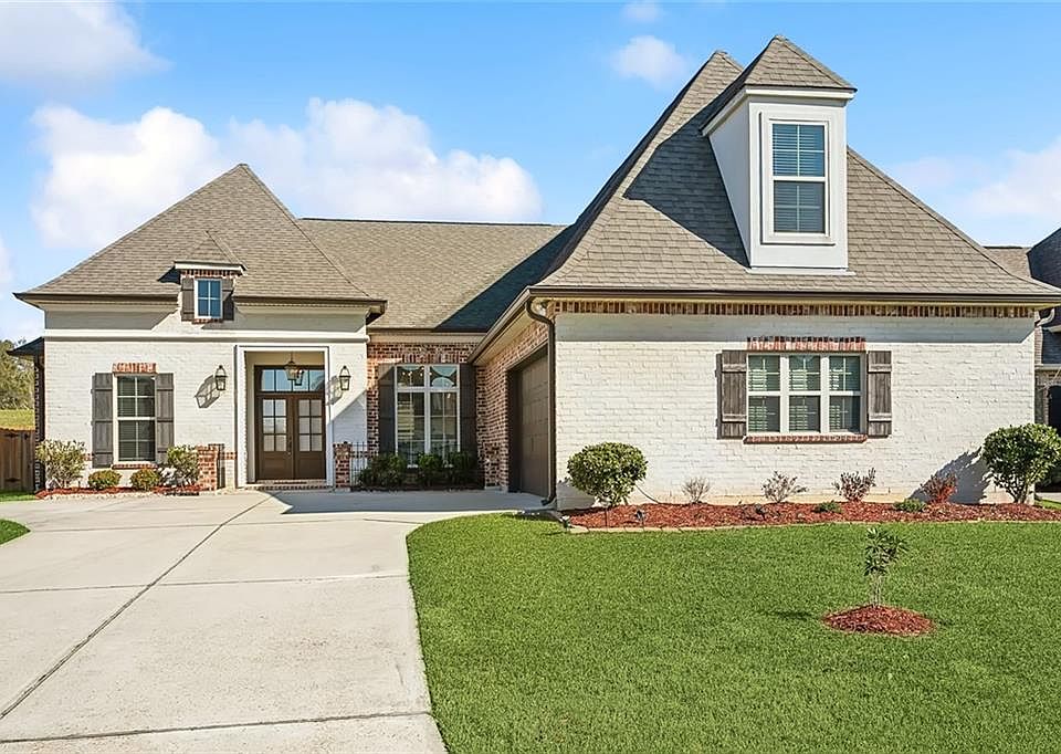 1st image of 249 Cypress Lakes Dr