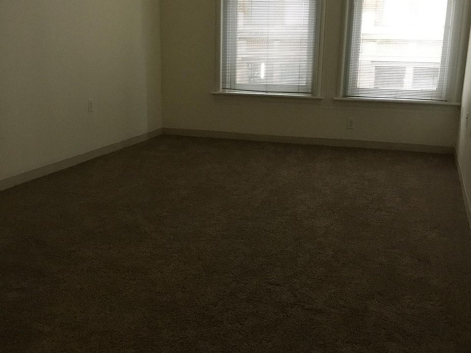 1st image of 305 W 4th St APT B204