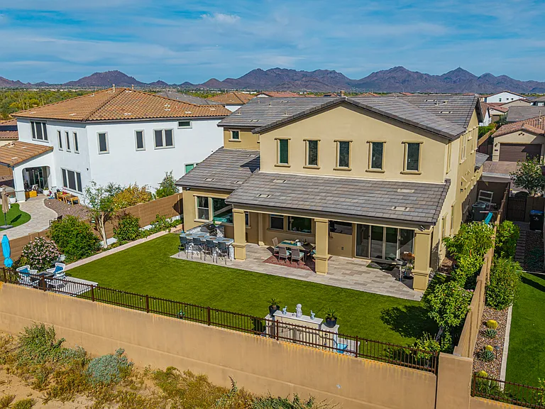 22112 N 59th Pl — Photo 42
