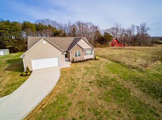 930 W Whitehall Rd, Cookeville, TN 38501