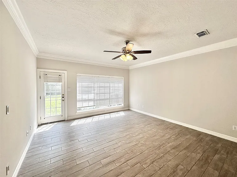 20507 Chapel Glen Ct — Photo 11