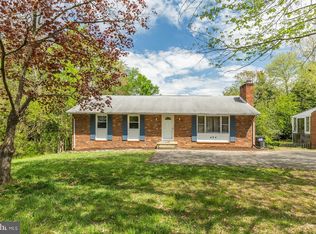 454 Ferry Rd, Fredericksburg, VA 22405