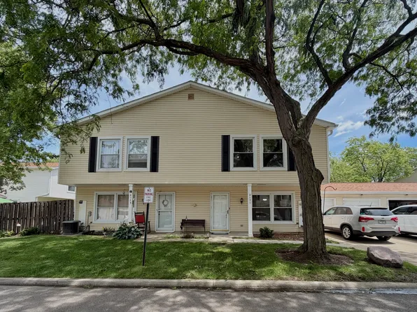 2171 N Heather Ln, Palatine, IL 60074