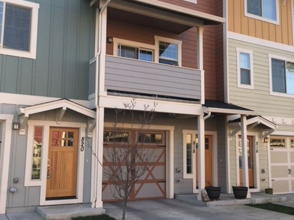 820 Overcup St, Medford, OR 97501
