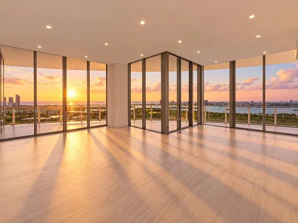 2411 Laguna Cir #3101, Miami, FL 33181