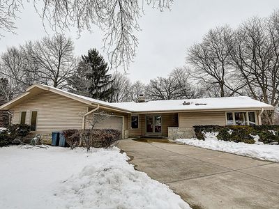 2552 W Wending Dr, Glendale, WI, 53209