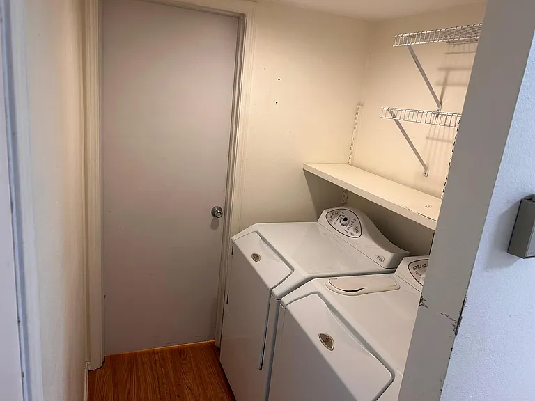 1884 NE Monroe Ln — Photo 19