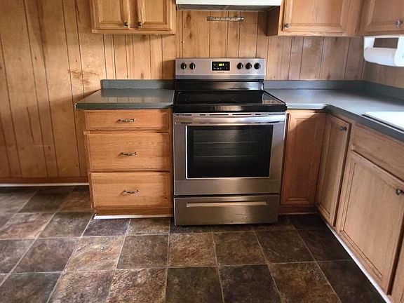 5th image of 3909 Richland Dr NW