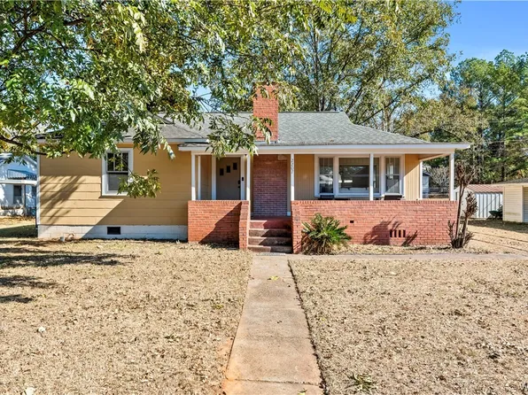 2207 27th Ave, Northport, AL 35476
