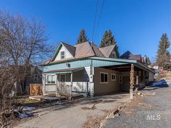 107 E 4th St, Troy, ID 83871