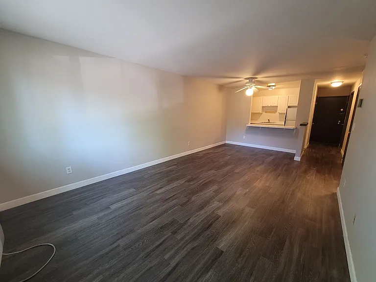 Ariel Place — Photo 15