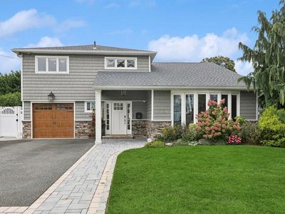 139 Chester Avenue, Massapequa Park, NY, 11762