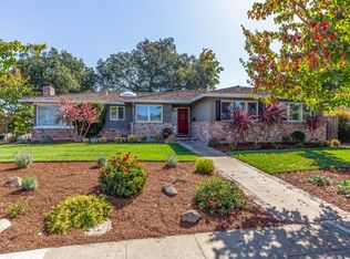 1905 Polk Ct, Mountain View, CA 94040