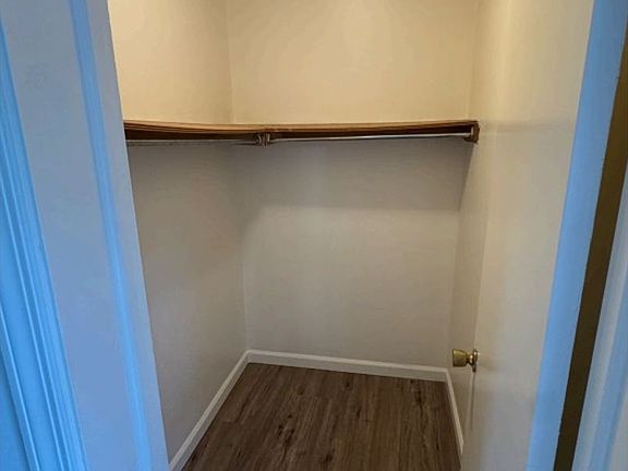 5th image of 214 S 3rd St #2