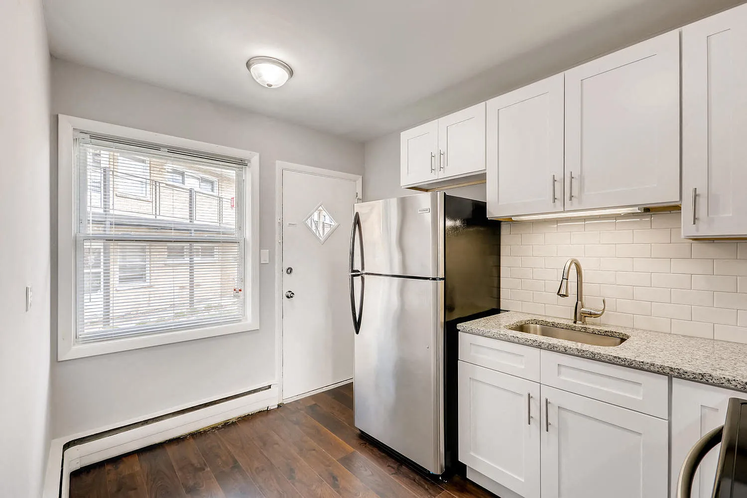 Hawthorne Apartments — Photo 3