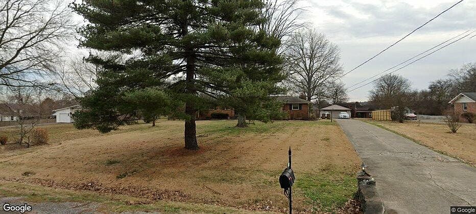 1st image of 609 Oakland Dr
