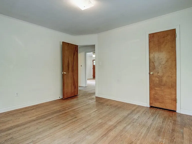 219 Spruce Cir — Photo 8