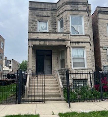 1st image of 4428 W Van Buren St