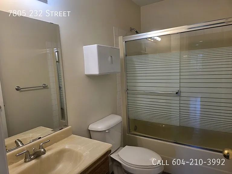 7805 232nd St — Photo 3