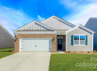 187 Ridgeview Ln, Mars Hill, NC 28754