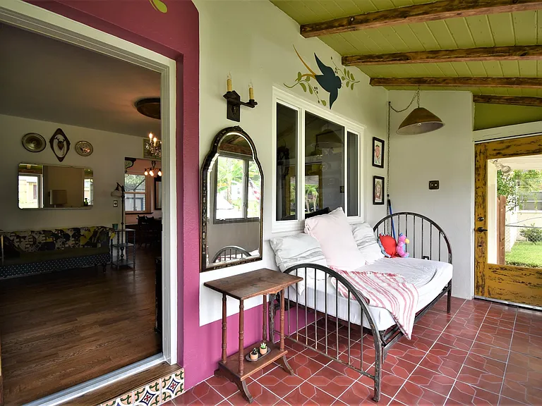 4641 Blount Ave — Photo 5