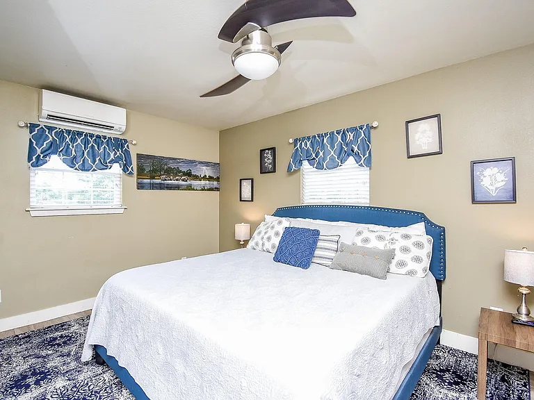 330 N Dixie Dr #A — Photo 4