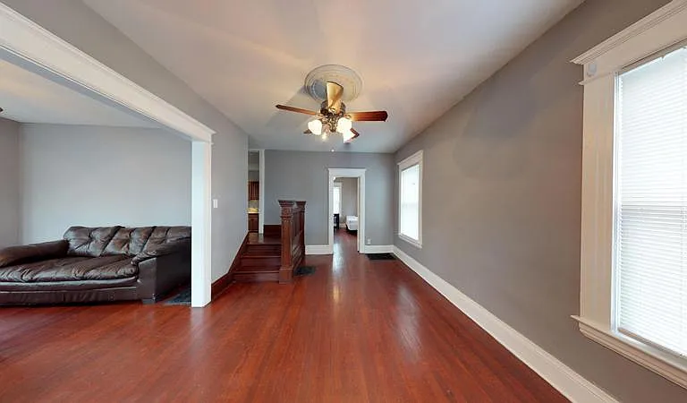 408 S Beech St — Photo 5