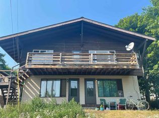 911 W Ridge St, Marquette, MI 49855
