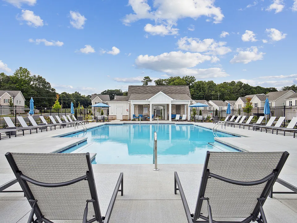 West Oak Trace
