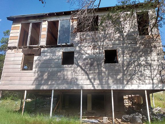 3rd image of 7140 Emerald Dr