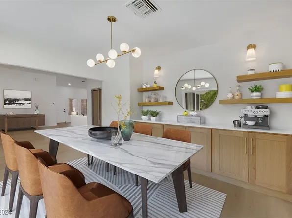 8513 Glenmore Dr, Las Vegas, NV 89134