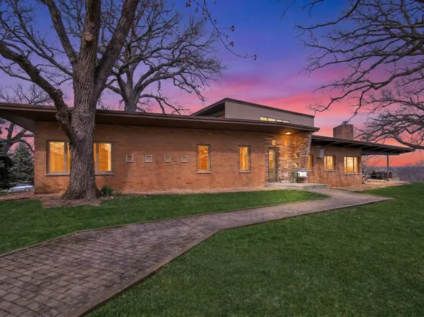 615 Robin Rdg, Elgin, IL 60123