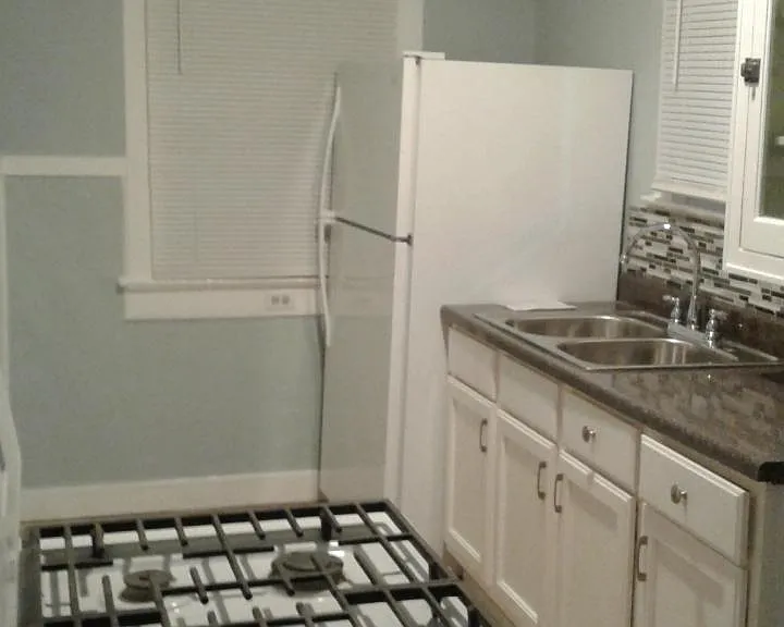 1030 W Russell Pl #1 — Photo 6