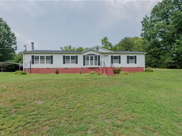 127 Shelby Ln, Madison, NC 27025