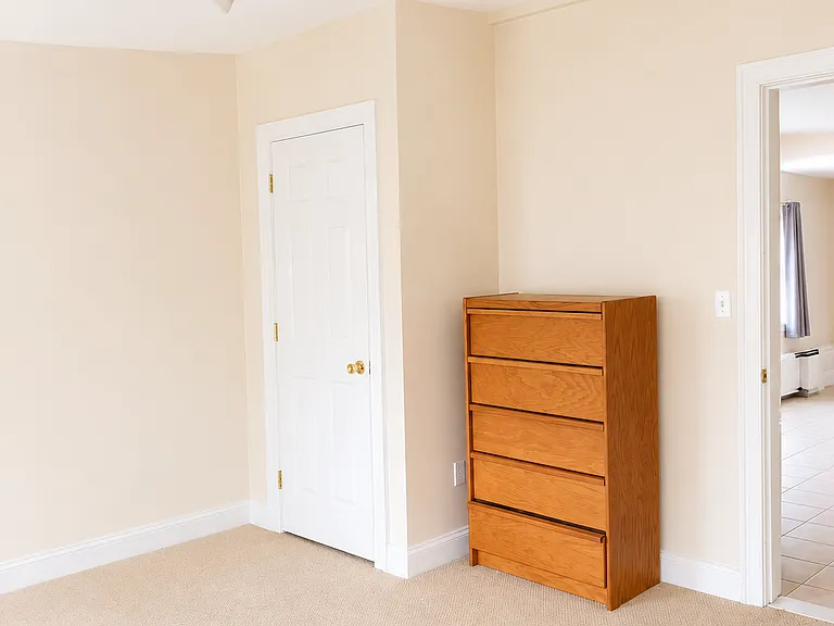 60 N Putnam St #4 — Photo 5