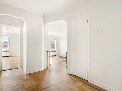 95 Park Ter E APT 6E, Manhattan, NY, 10034