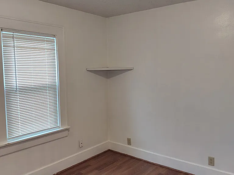 602 Dodge St — Photo 31