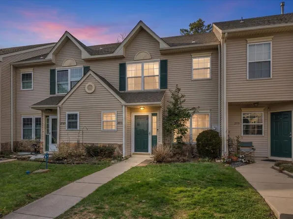 2711 Falcon Ct #1306, Mays Landing, NJ 08330