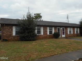 1288 Kenilwood Way #B, Bowling Green, KY 42104