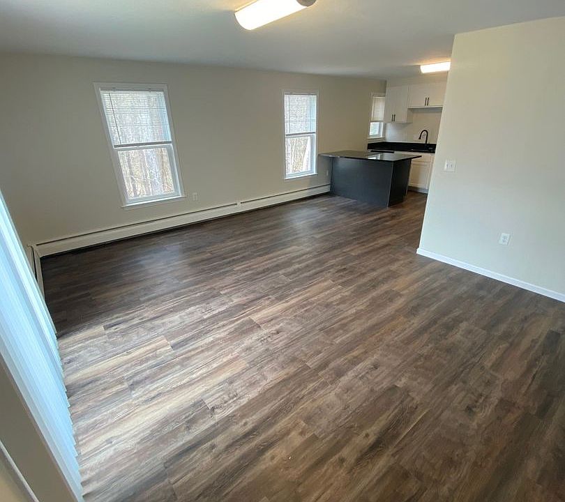 Darby Field Commons 15 Darby Field Cmn Lee NH Zillow