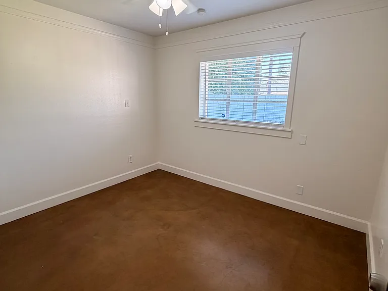 3419 E Turney Ave — Photo 16