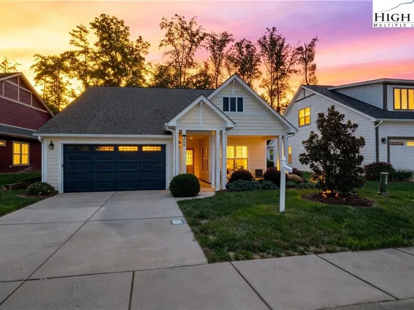 151 Chimney Rock Court, Lincolnton, NC 28037