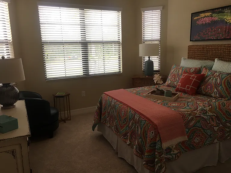 12760 Kinross Ln — Photo 11