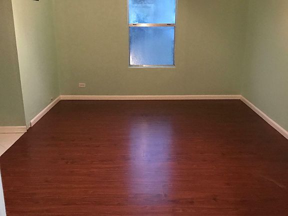 3rd image of 2424 Las Palmas Dr