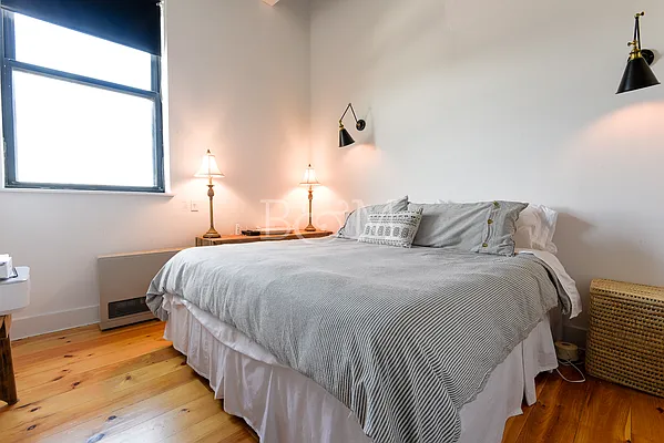 Rented by Brick&Mortar | media 20