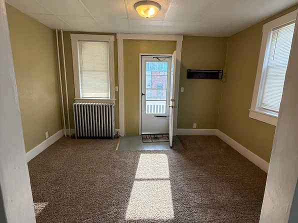 829 Wood St Front 829, Johnstown, PA 15902