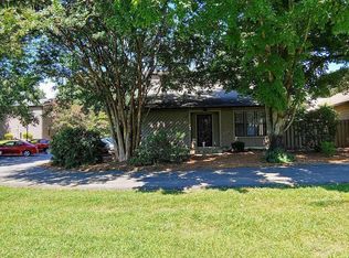 1837 Stonewood Dr, Winston Salem, NC 27103