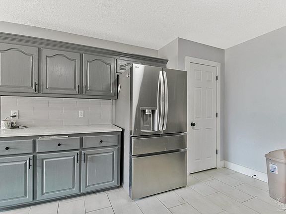 3rd image of 3972 Floridatown Rd