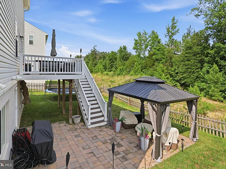 9202 Wood Creek Cir — Photo 48
